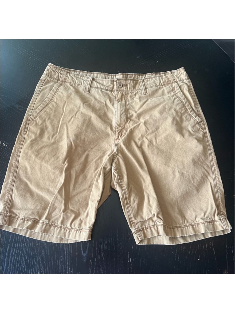 Old Navy Men's Khaki Flat Front Shorts